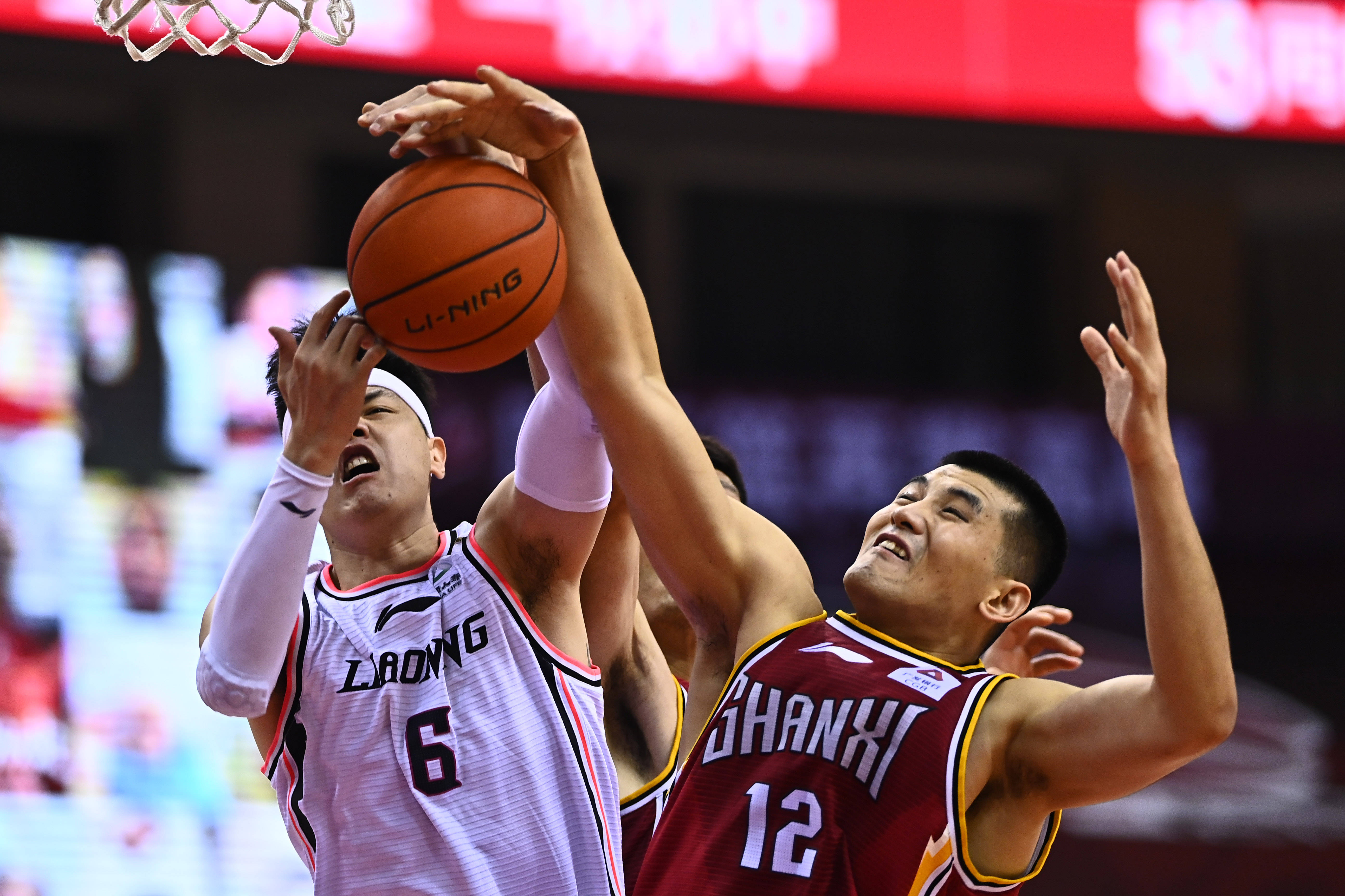 年轻选手埃 年轻选手埃